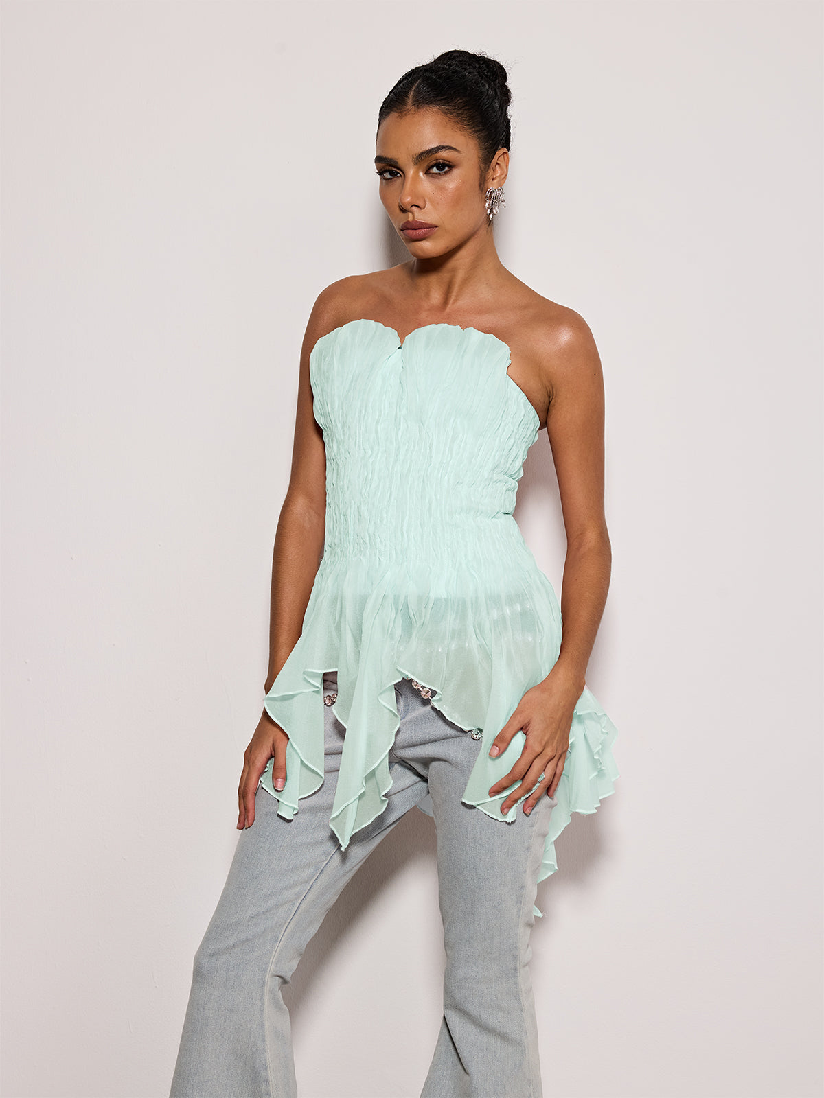 Emke Strapless Ruched Top In Green