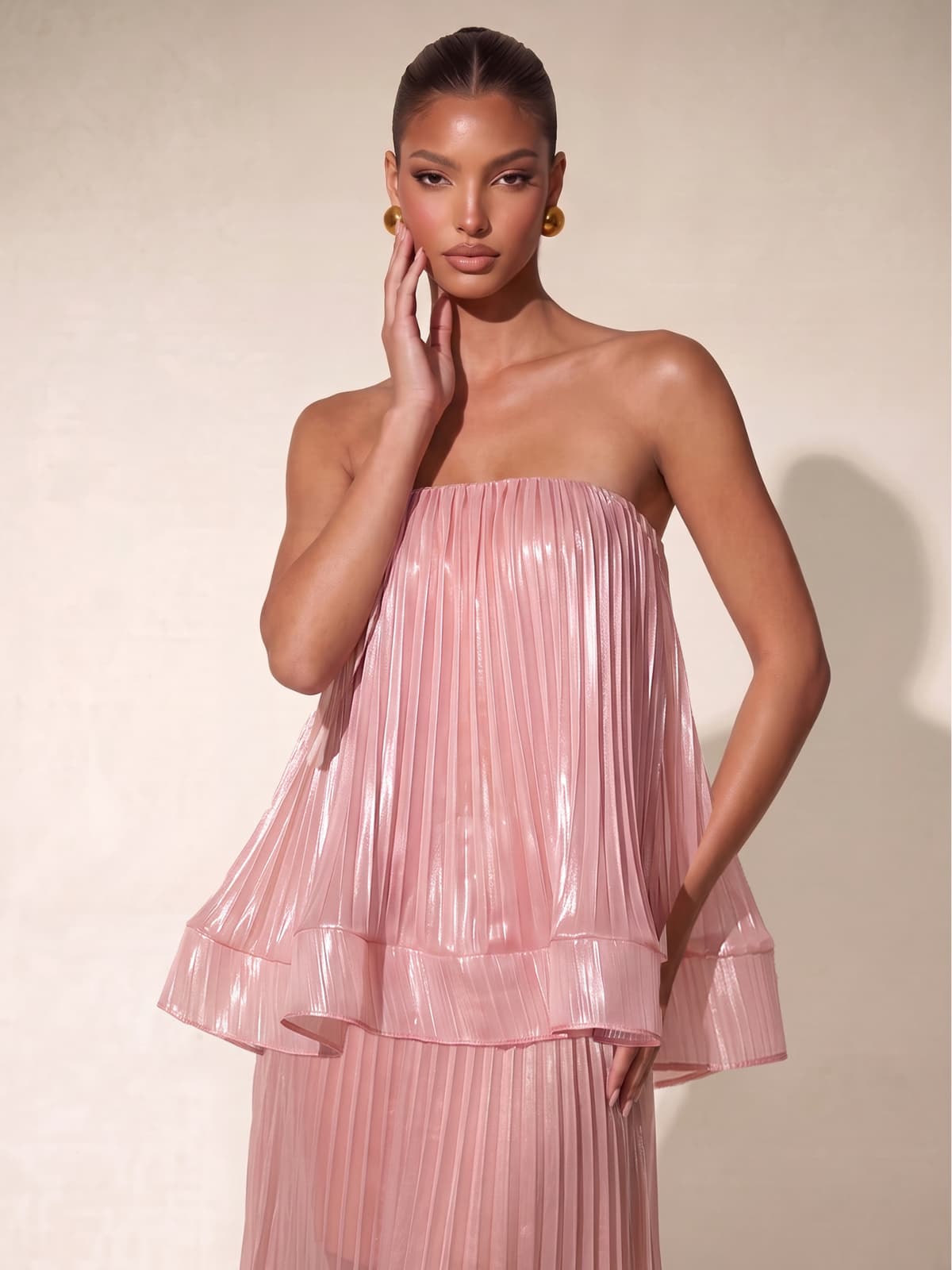 Hirenzo Strapless Pleated Skirt Set