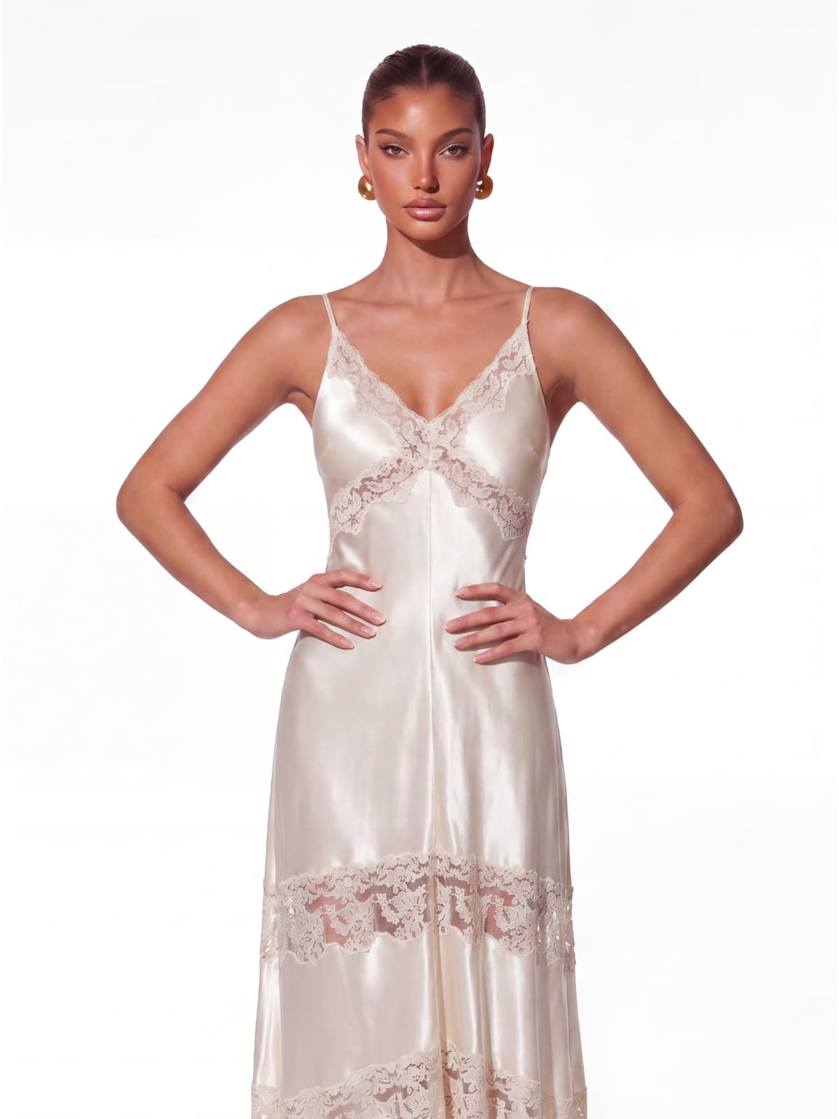 Isleno Spaghetti Lace Satin Maxi Dress