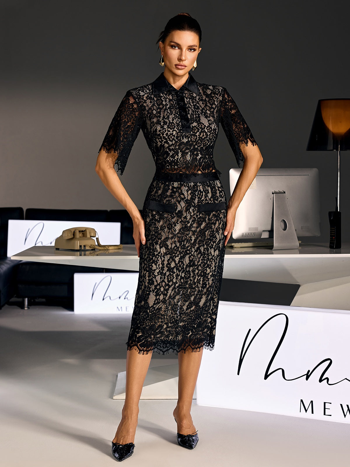 Sovqen Short Sleeve Lace Skirt Set