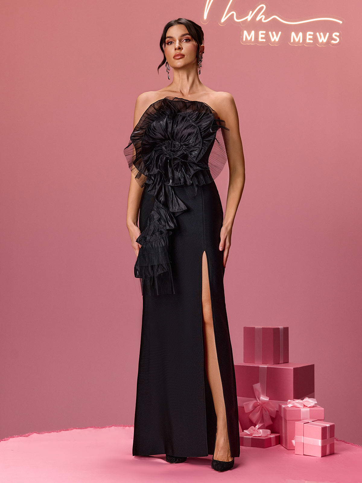 Alberich Strapless Flower Bandage Dress
