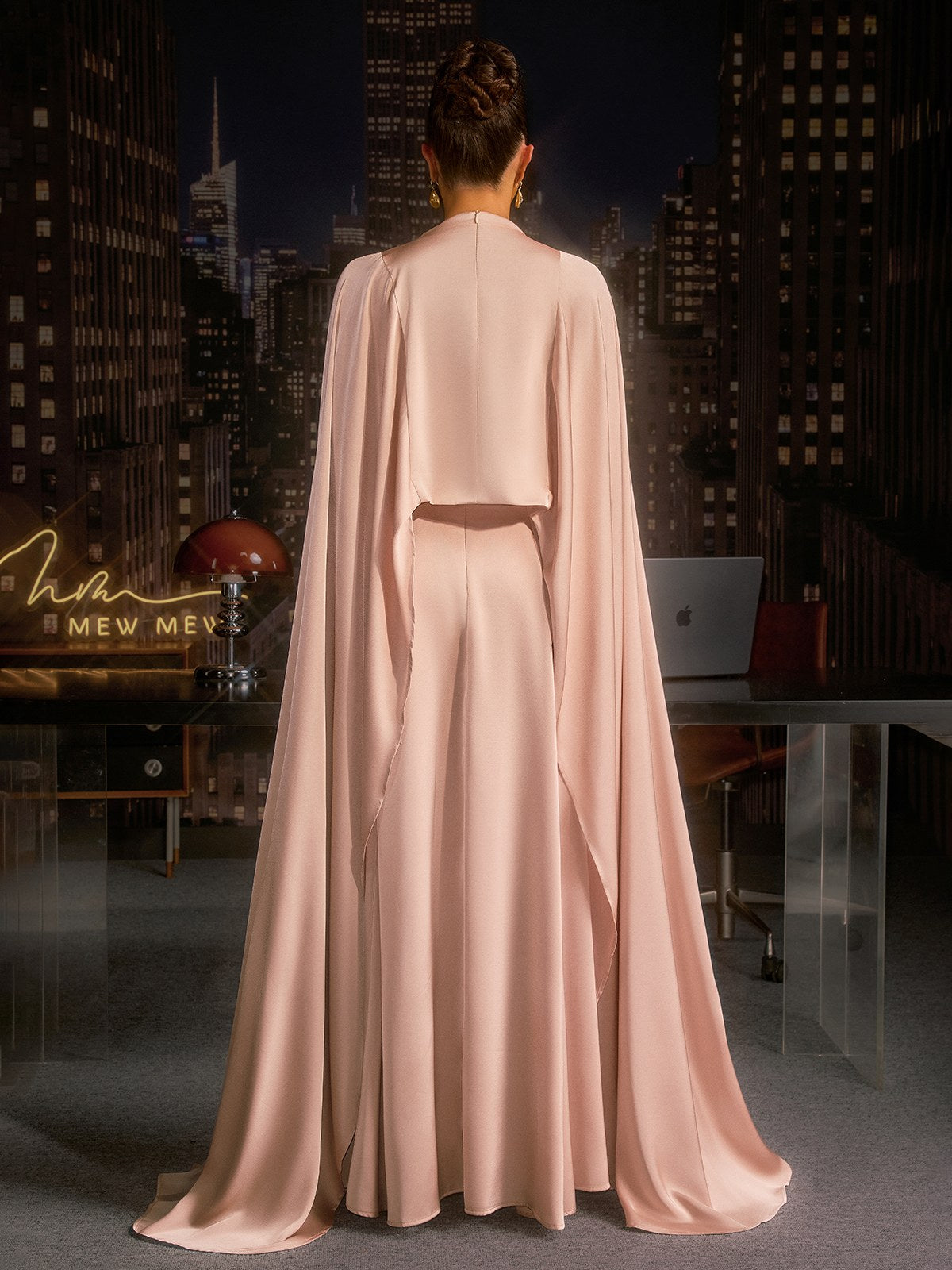 Anielo Cape Satin Dress Set