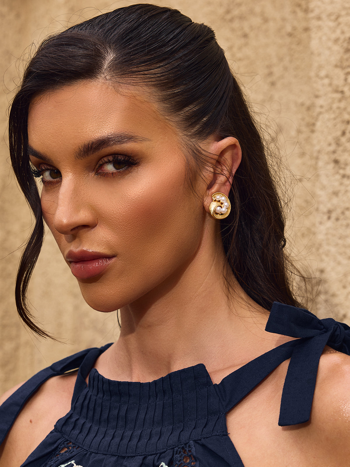 Chelsey Pearl Earrings