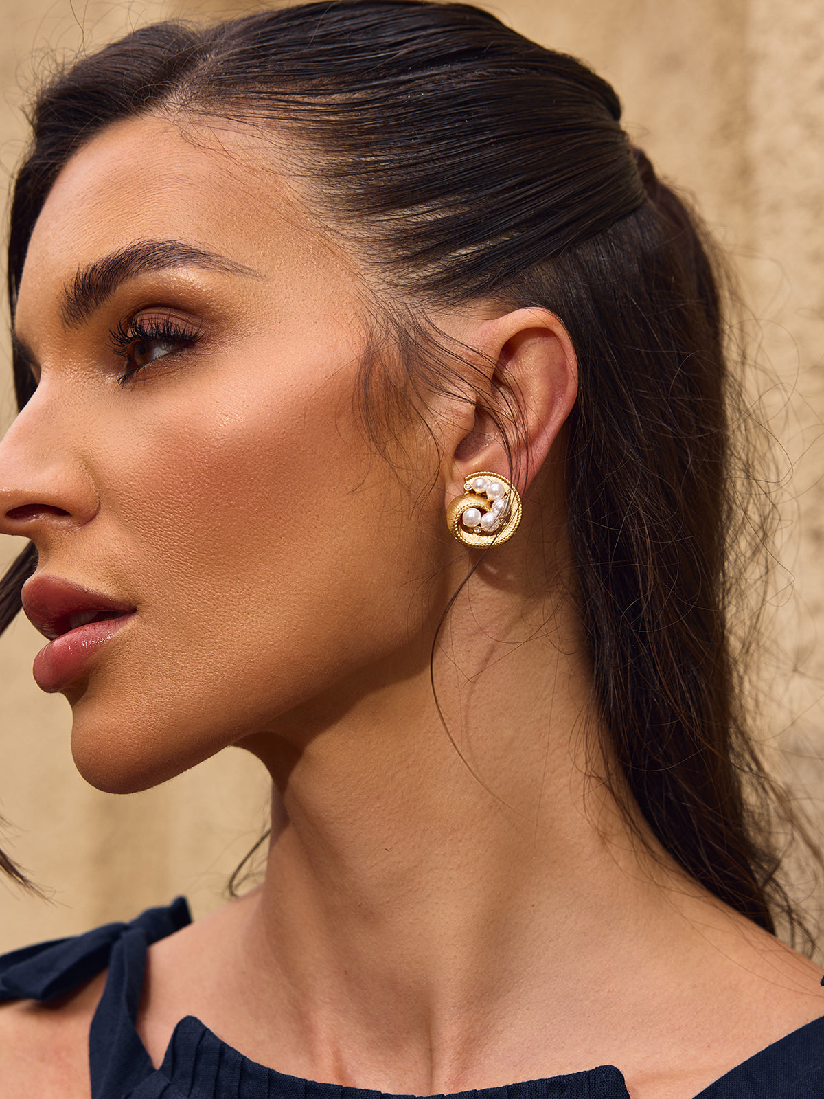 Chelsey Pearl Earrings