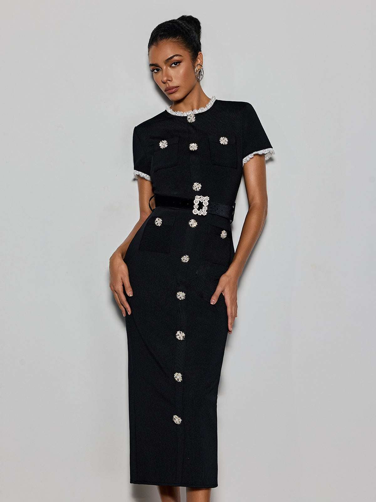 Cyanne Short Sleeve Pearl Knitted Midi Dress
