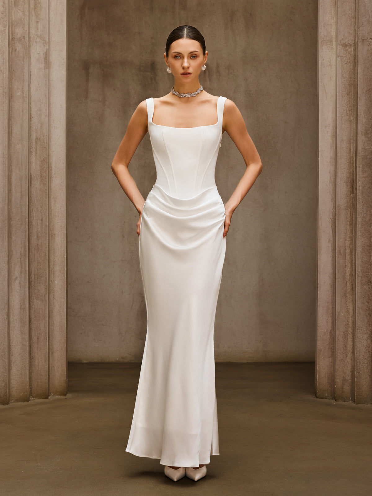 Duyen Sleeveless Corset Maxi Dress In White