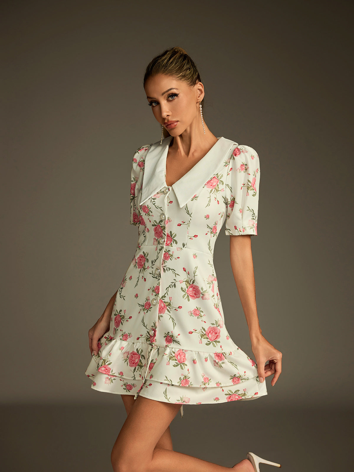 Dyvalen V Neck Lace Up Floral Dress In White
