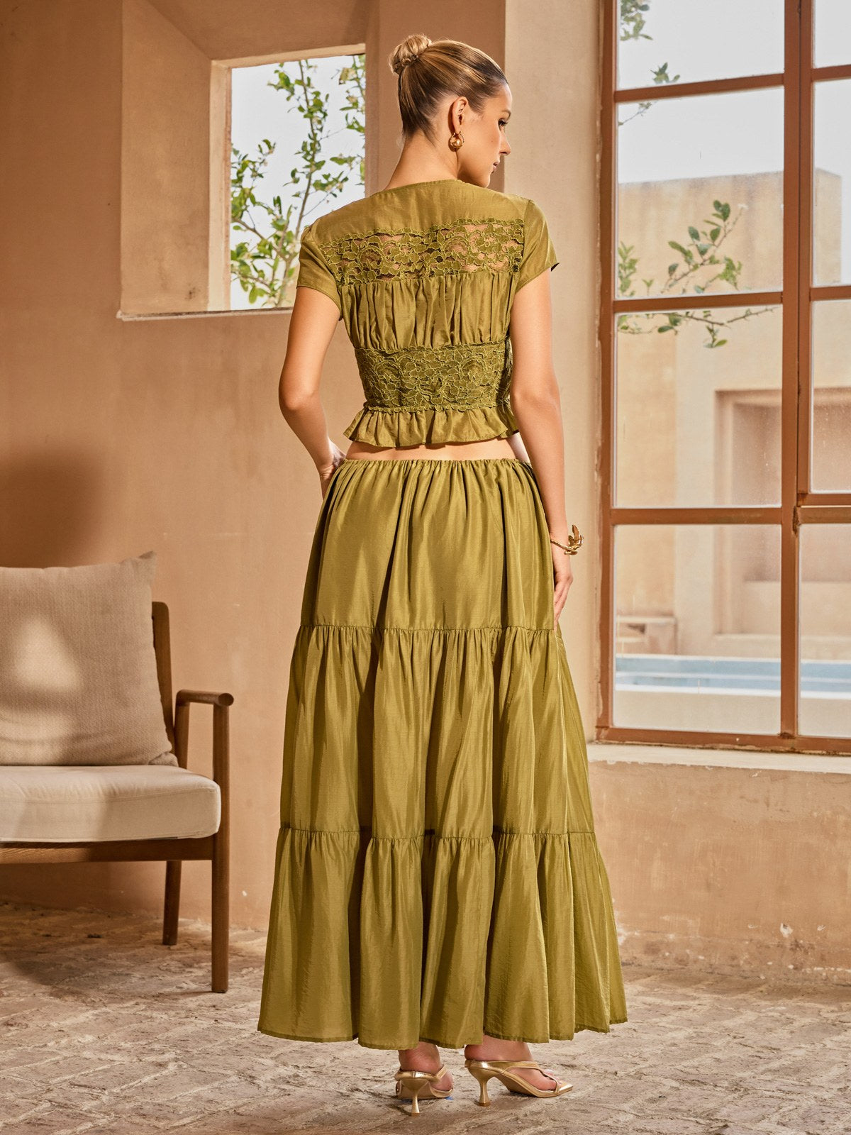 Elnyxa Plunge Neck Skirt Set