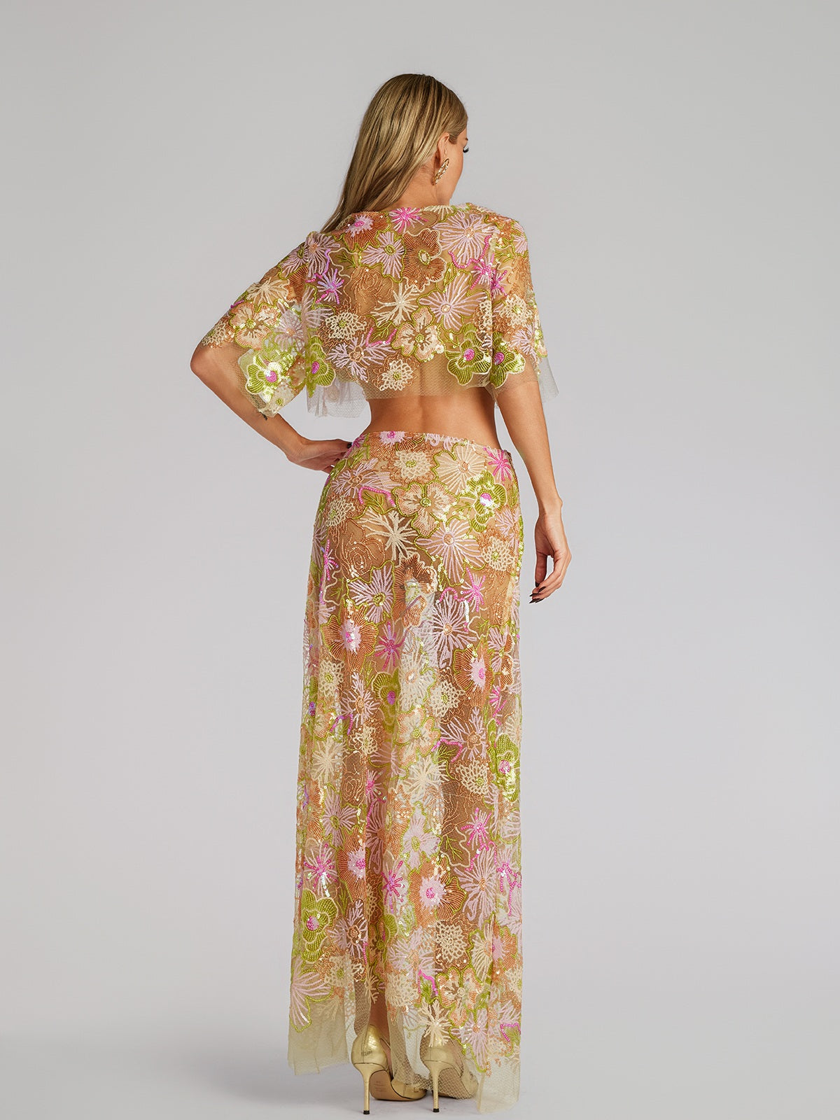 Fariba Floral Embroidered Skirt Set