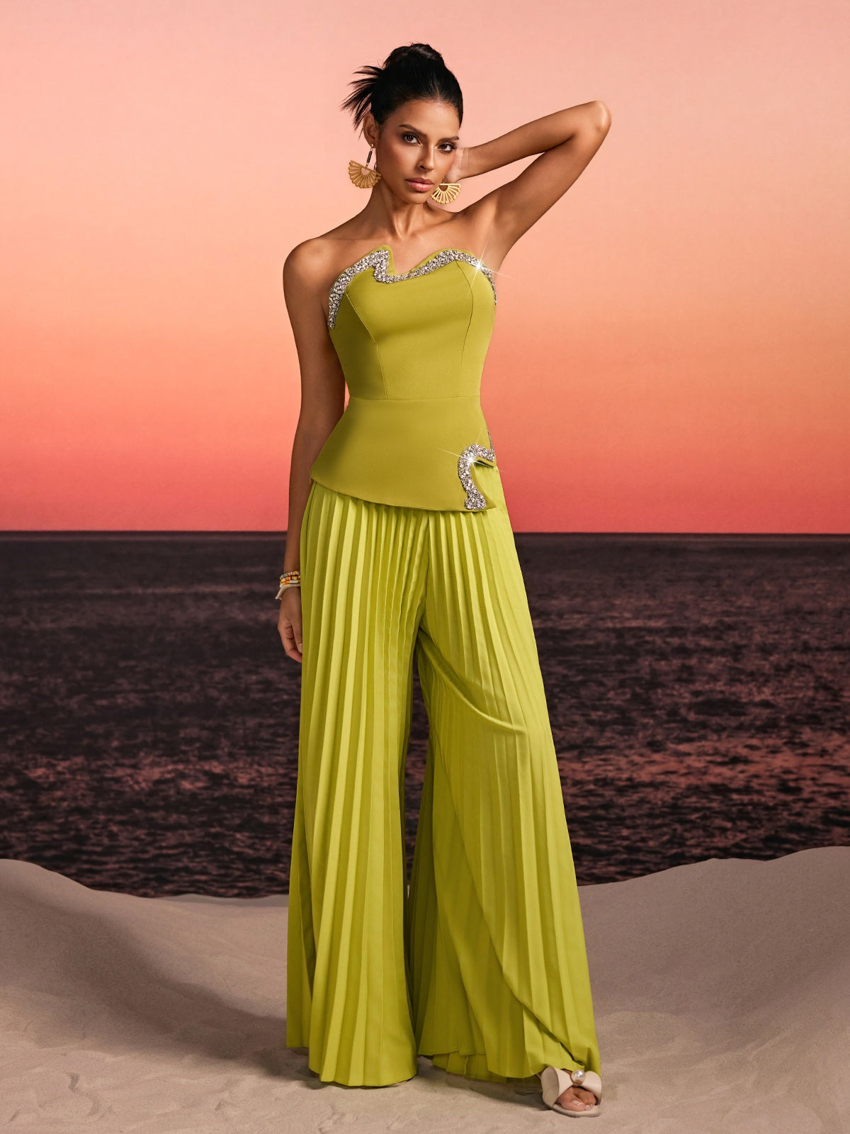 Fendro Strapless Crystal Pleated Pants Set In Green