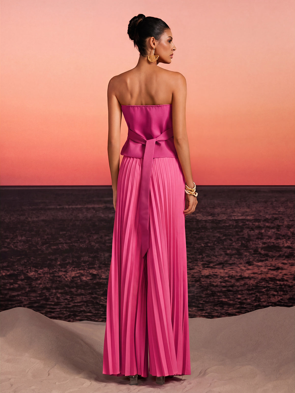 Fendro Strapless Crystal Pleated Pants Set In Hot Pink