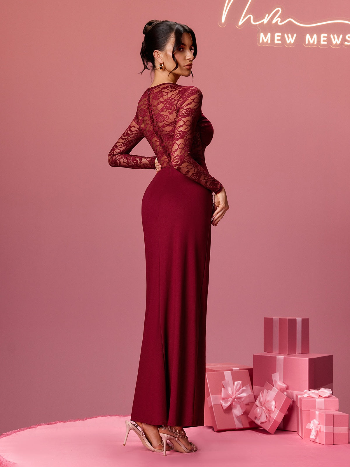 Feria Long Sleeve Lace Maxi Dress