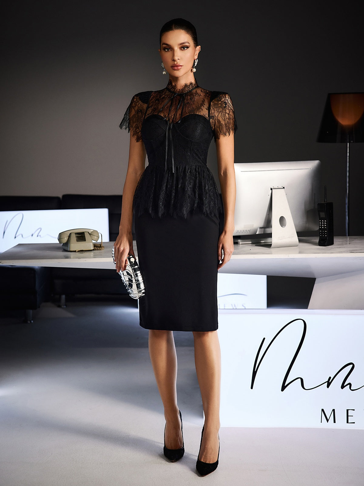 Ferit Short Sleeve Corset Lace Midi Dress