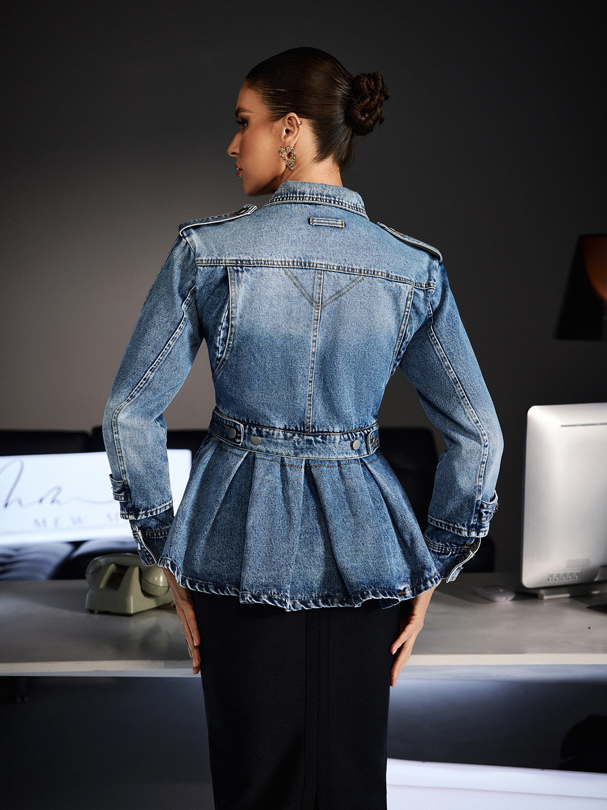 Figaro Lapel Ruffle Button Denim Coat