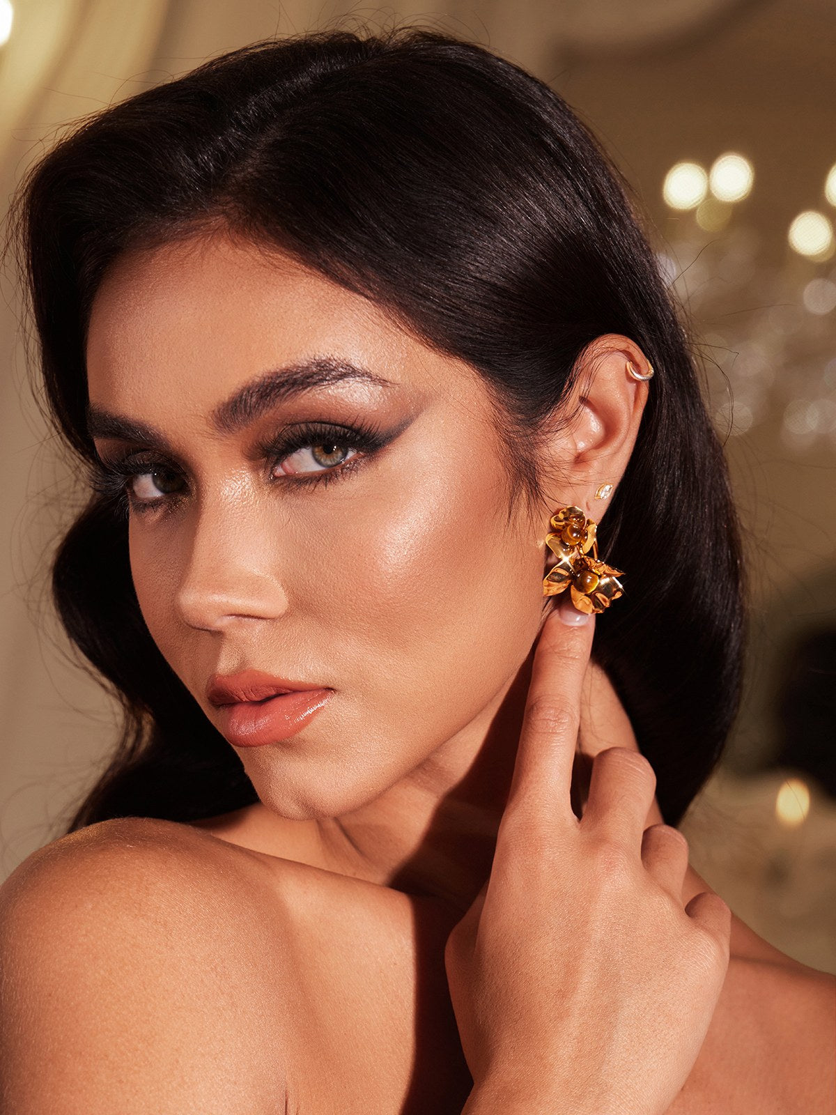 Finnley Flower Metallic Earrings