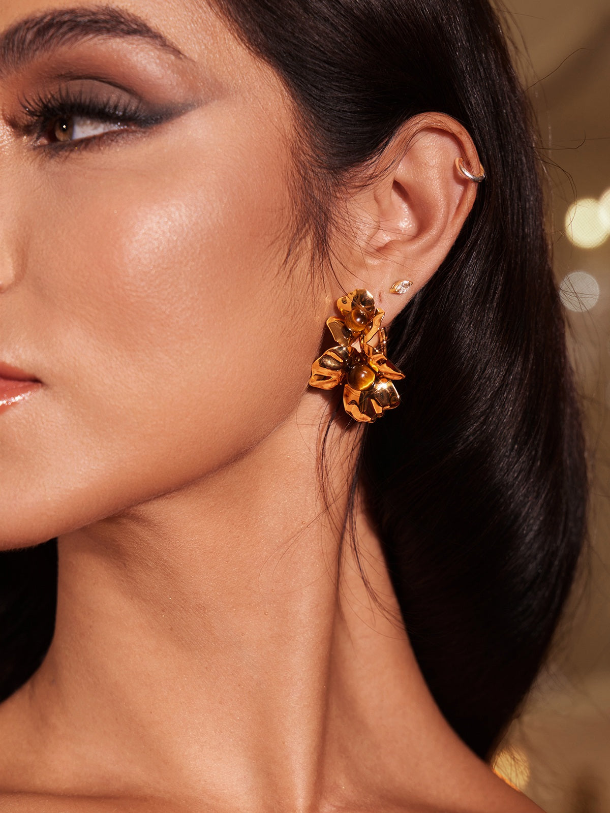 Finnley Flower Metallic Earrings