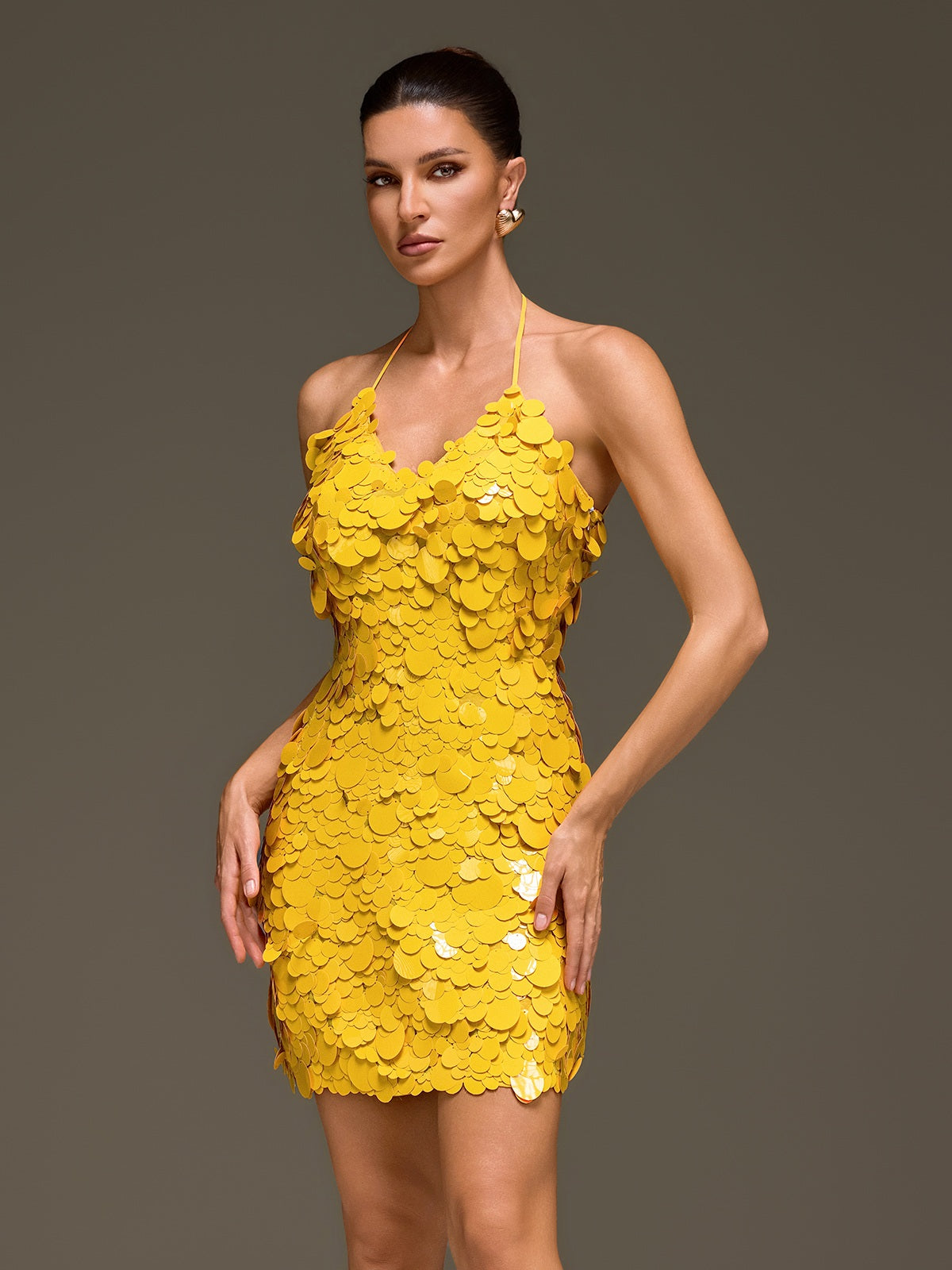 Foryndal Halterneck Round Sequin Mini Dress