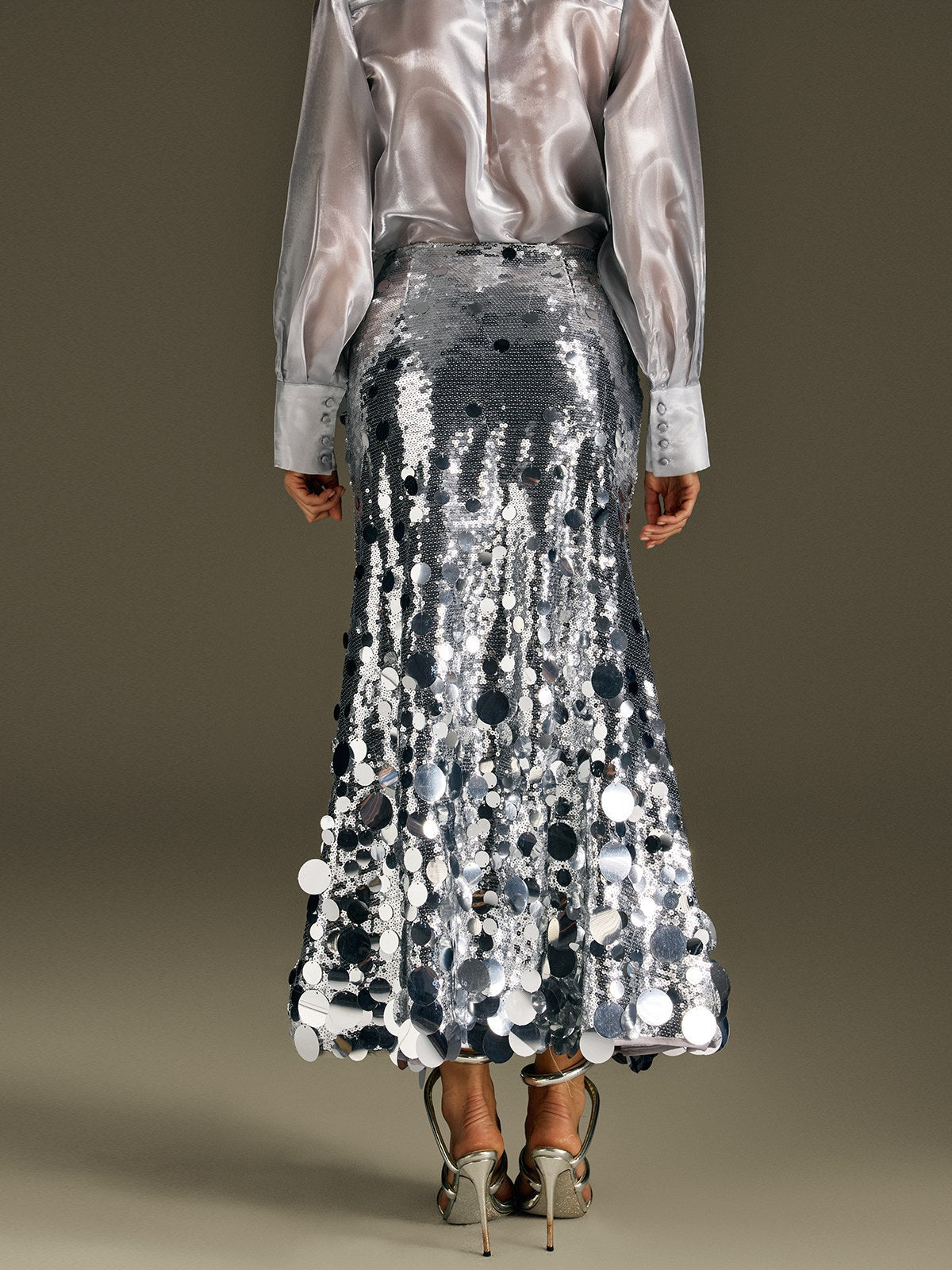 Glomara Round Sequin Skirt In Silver