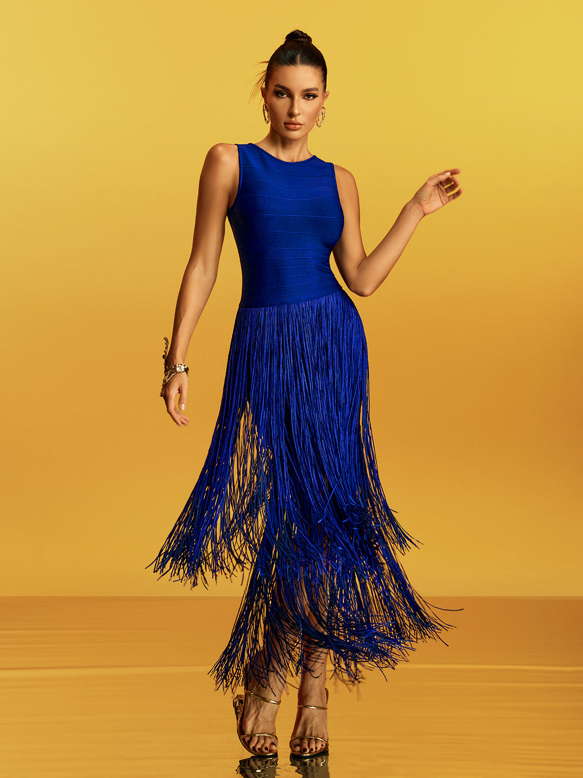 Gradia Sleeveless Fringe Midi Dress