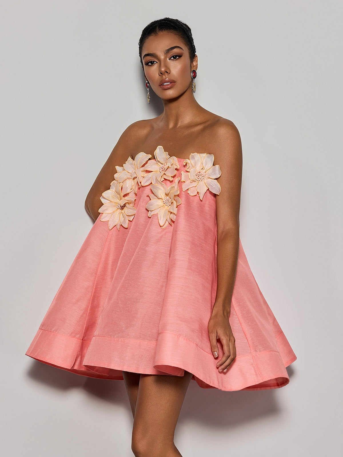 Gratho Strapless Flower Mini Dress In Coral