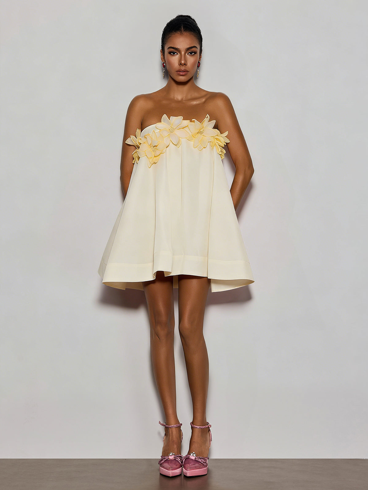 Gratho Strapless Flower Mini Dress In Yellow