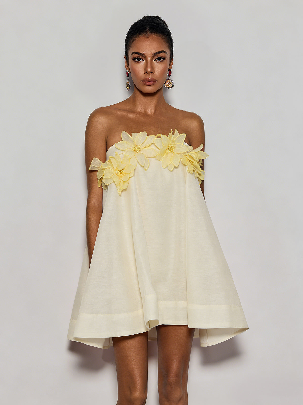 Gratho Strapless Flower Mini Dress In Yellow