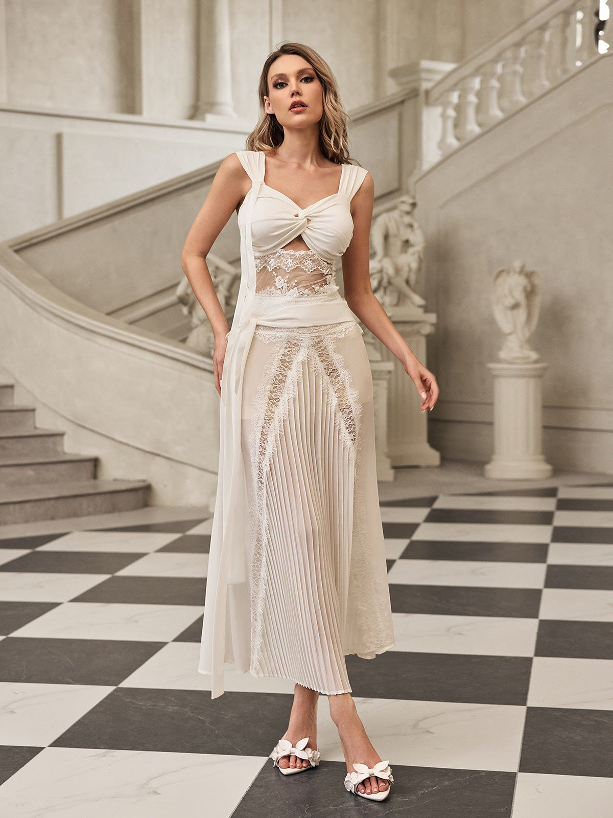 Gryen Lace Pleat Skirt Set