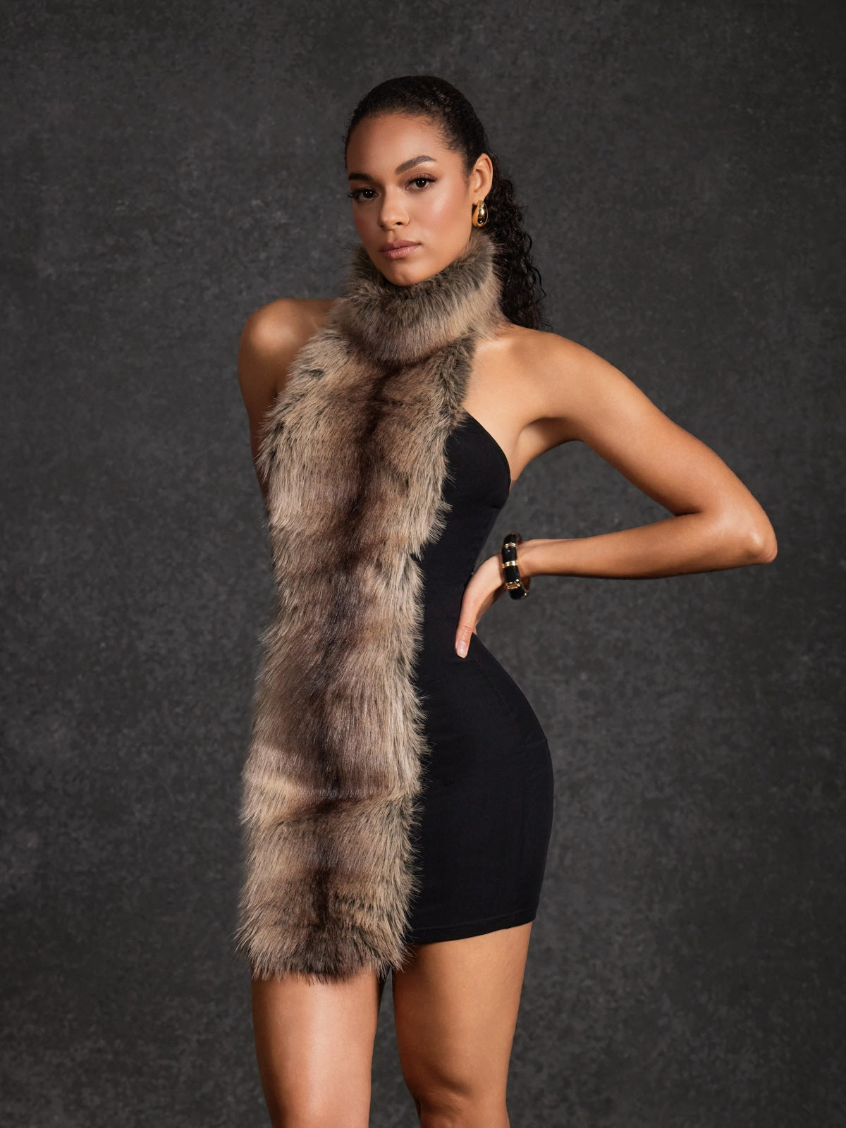 Hadeanix Halterneck Fur Mini Dress