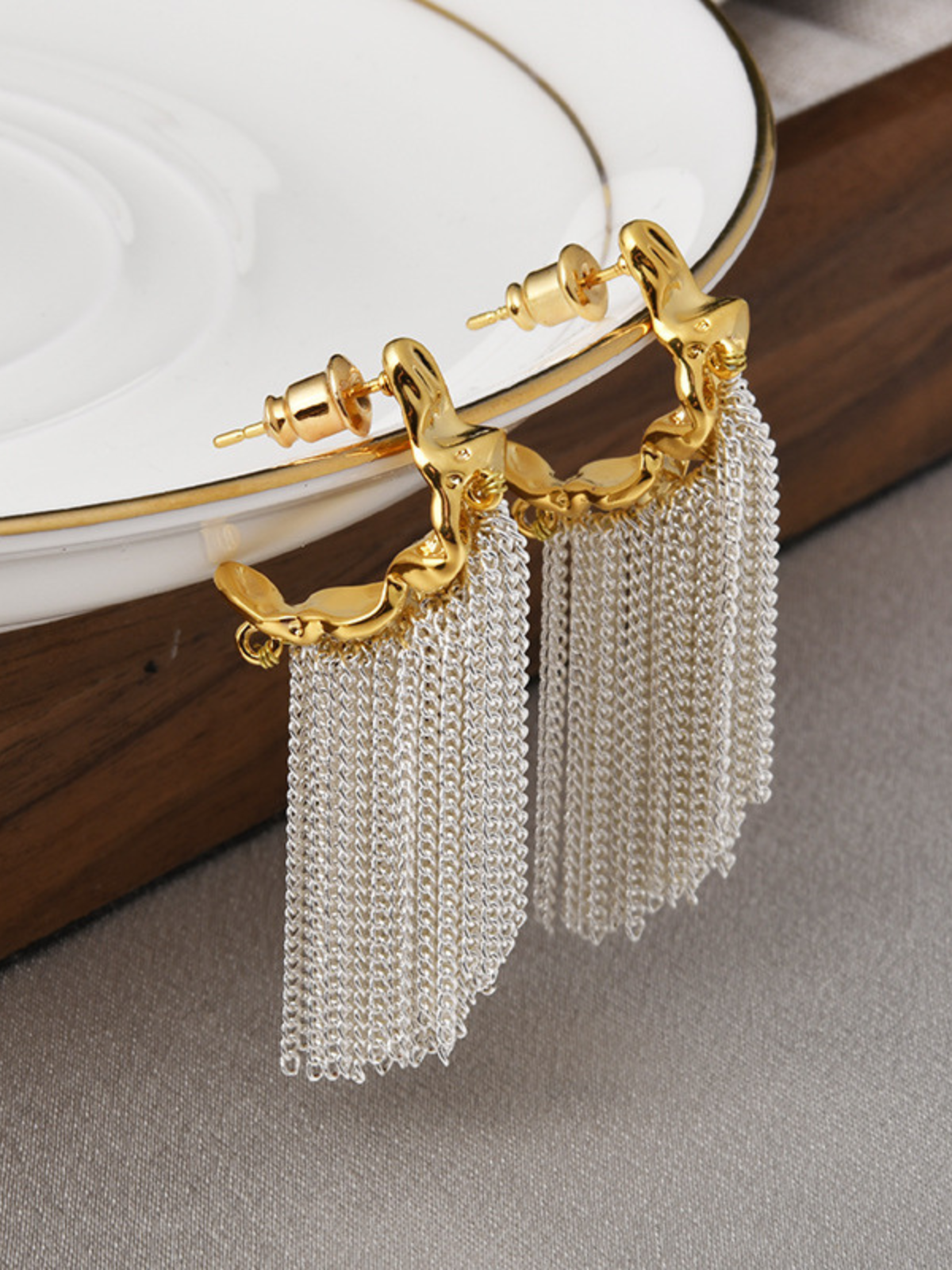 Horynex Chain Fringe Earrings