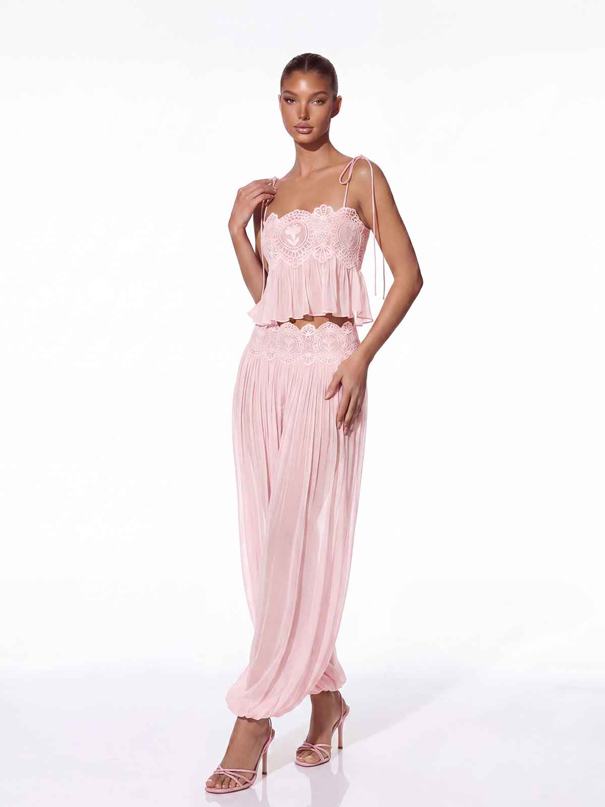 Hyquorin Spaghetti Pleated Pants Set In Pink