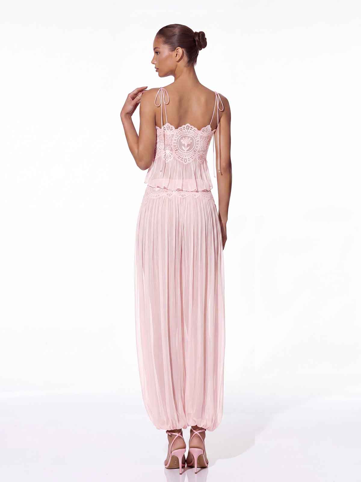 Hyquorin Spaghetti Pleated Pants Set In Pink