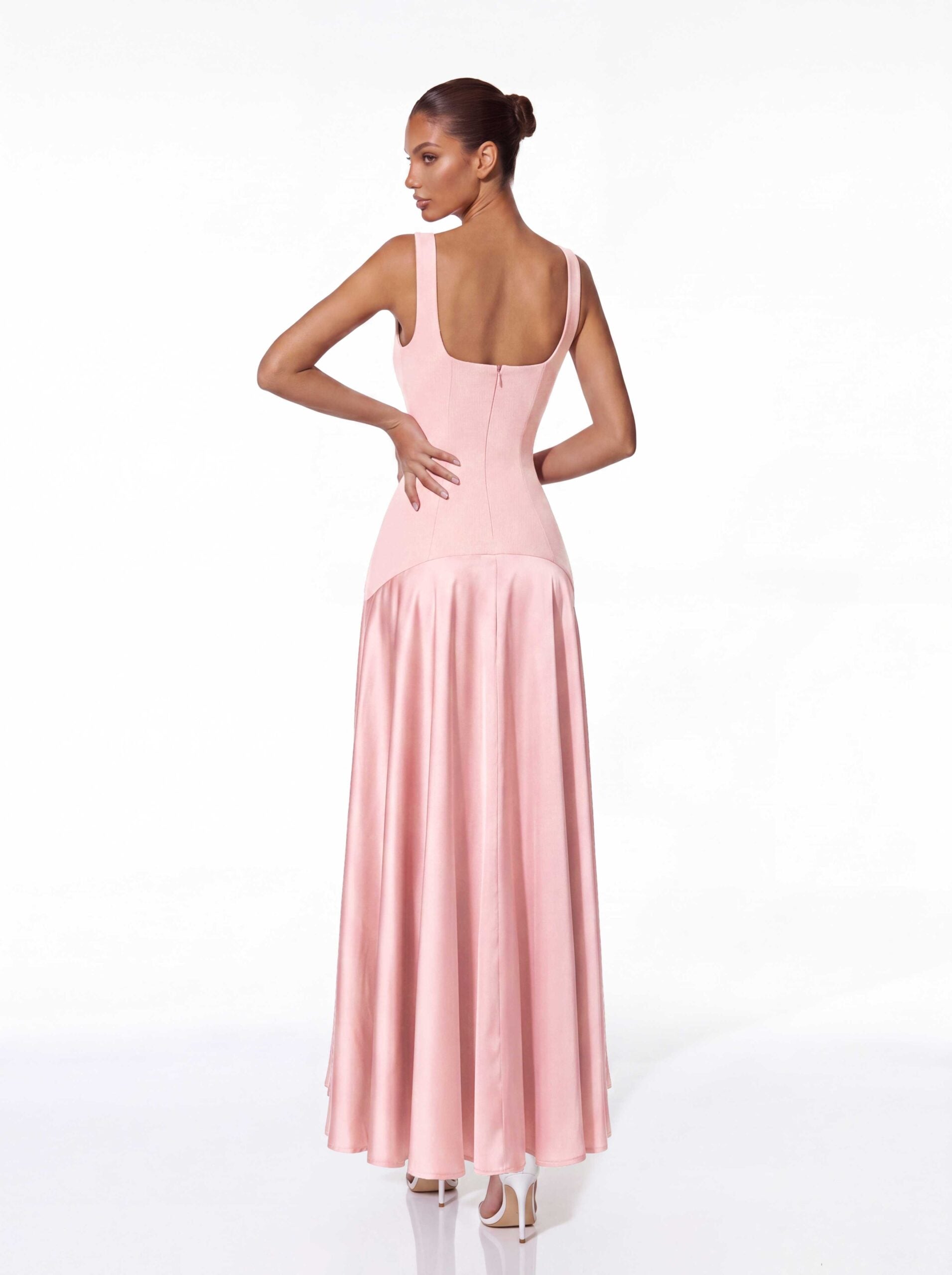 Jovyna Sleeveless Flared Maxi Dress In Blush
