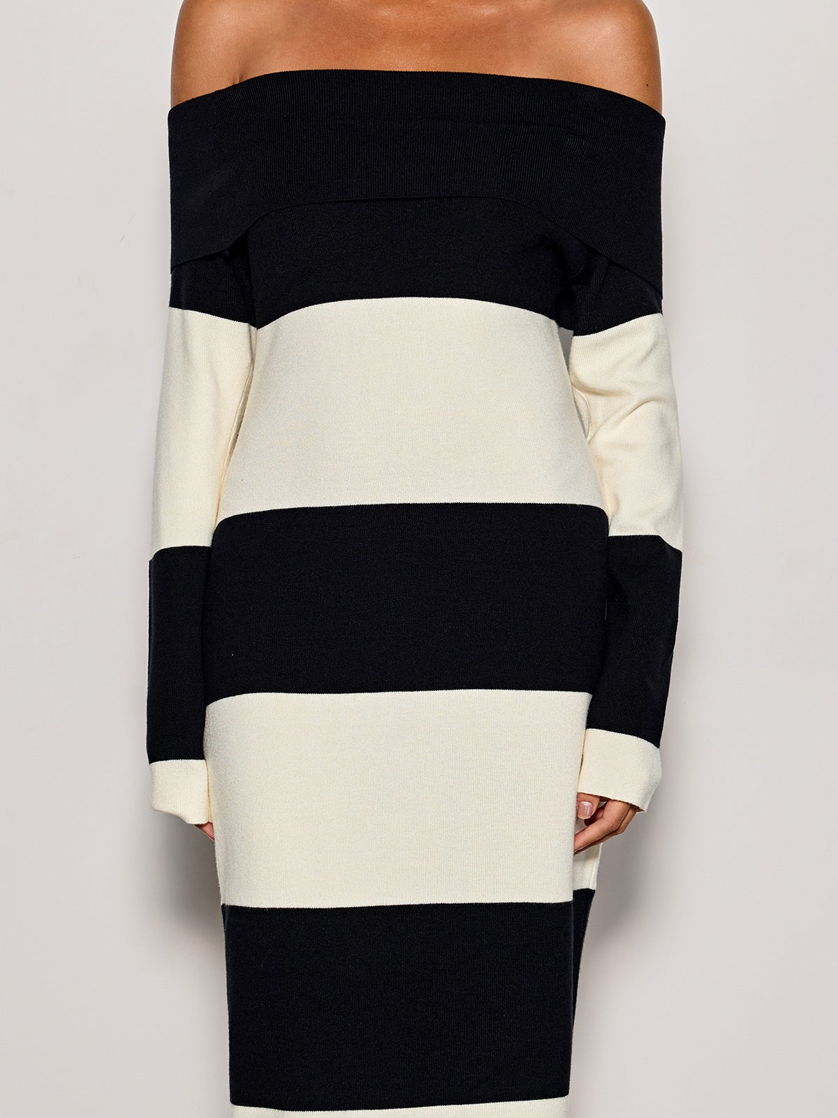 Katzent Off Shoulder Stripe Knit Maxi Dress