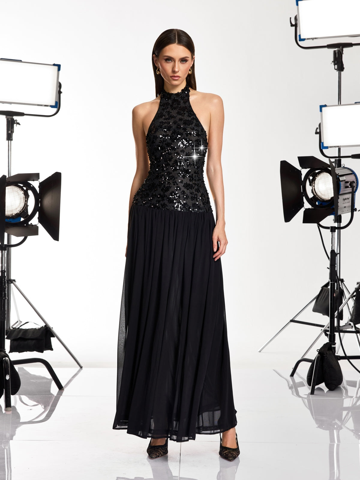 Keliro Sleeveless Sequin Maxi Dress
