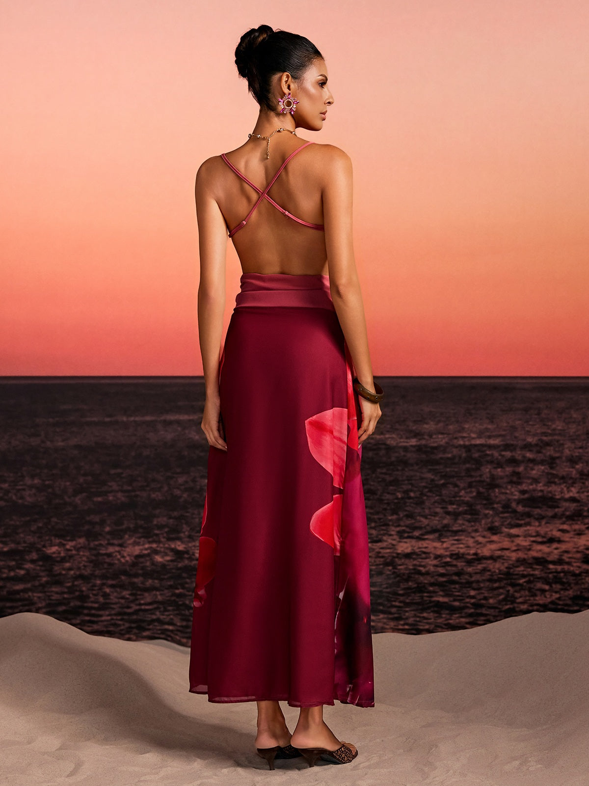 Kervan Plunge Neck Printed Skirt Set