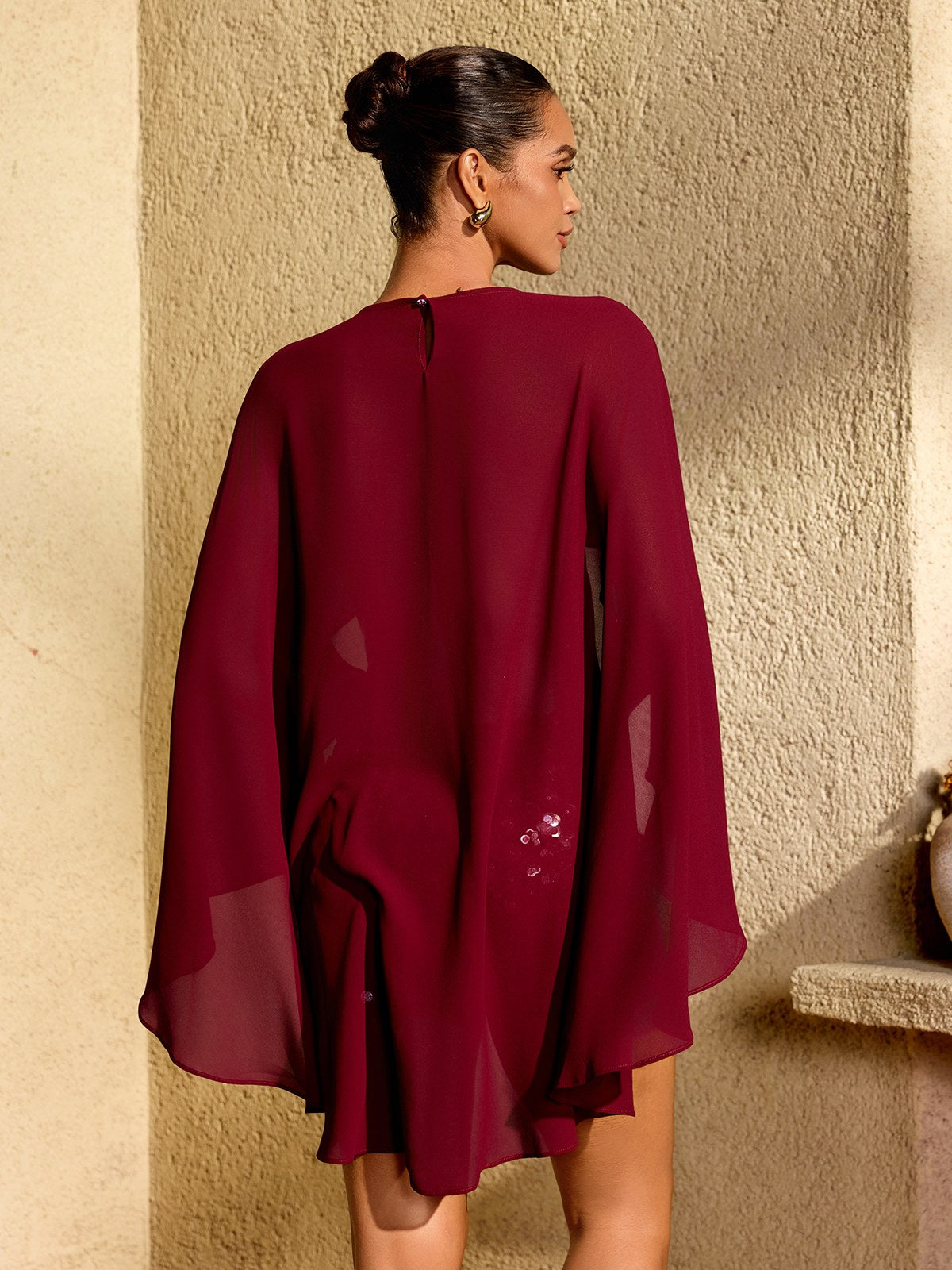 Korvannis Cape Flower Sequin Skirt Set In Wine