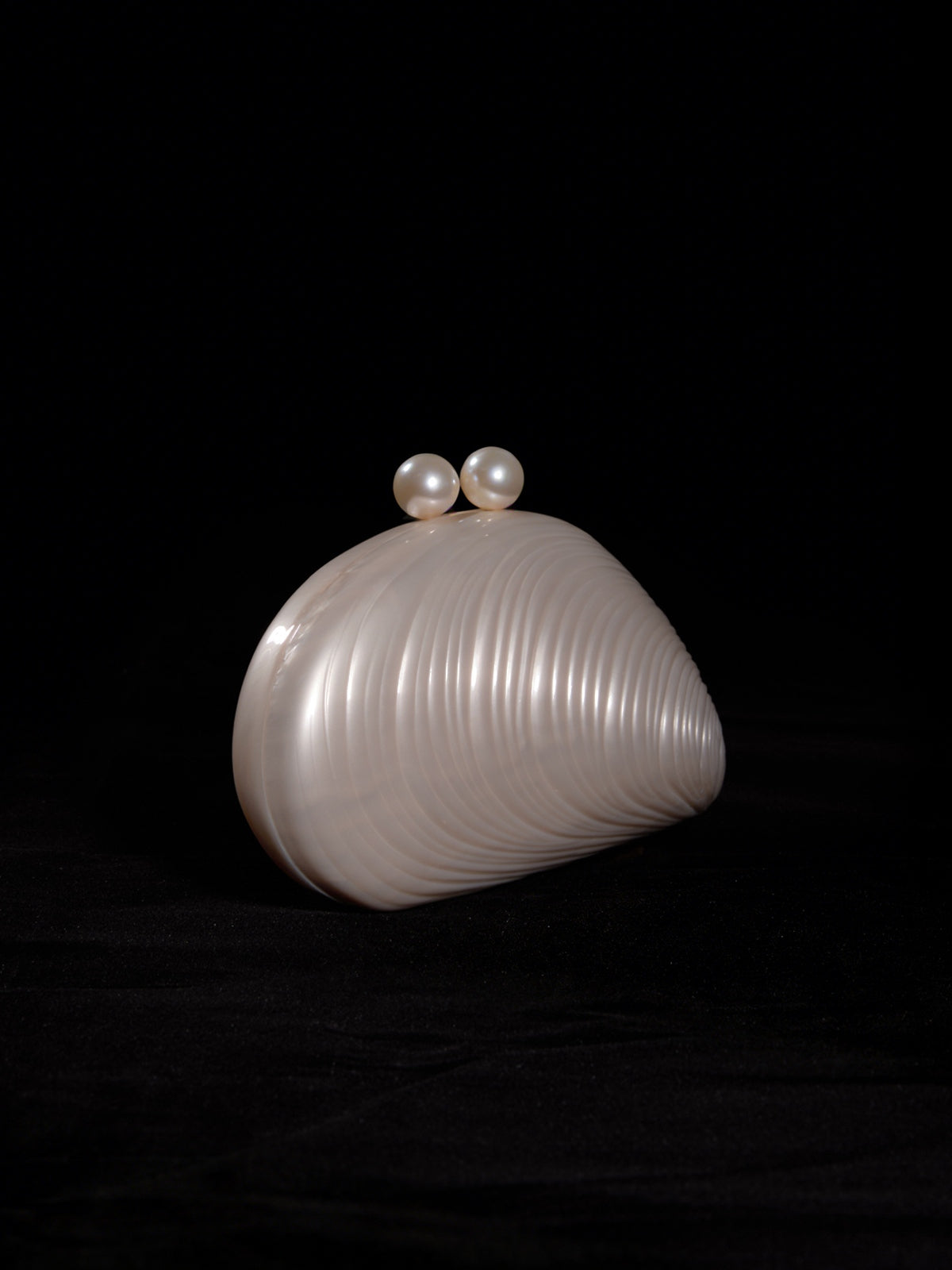 Mahin Seashell Convertible Clutch