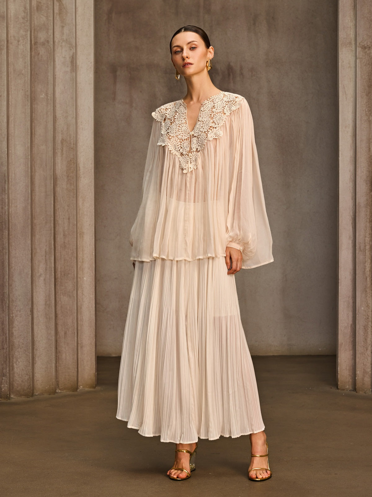 Melythic V Neck Pleated Skirt Set