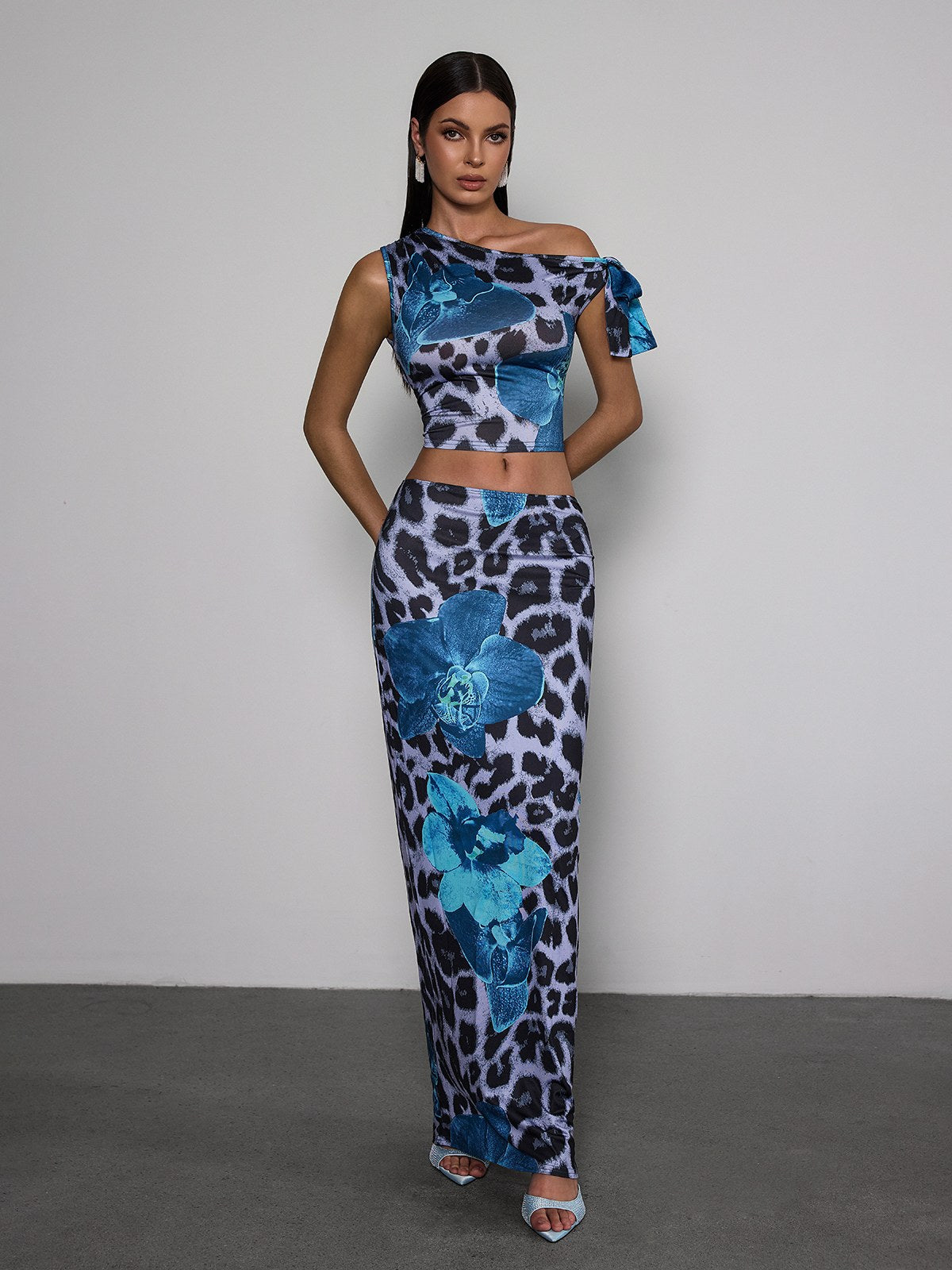 Olarion One Shoulder Floral Leopard Skirt Set
