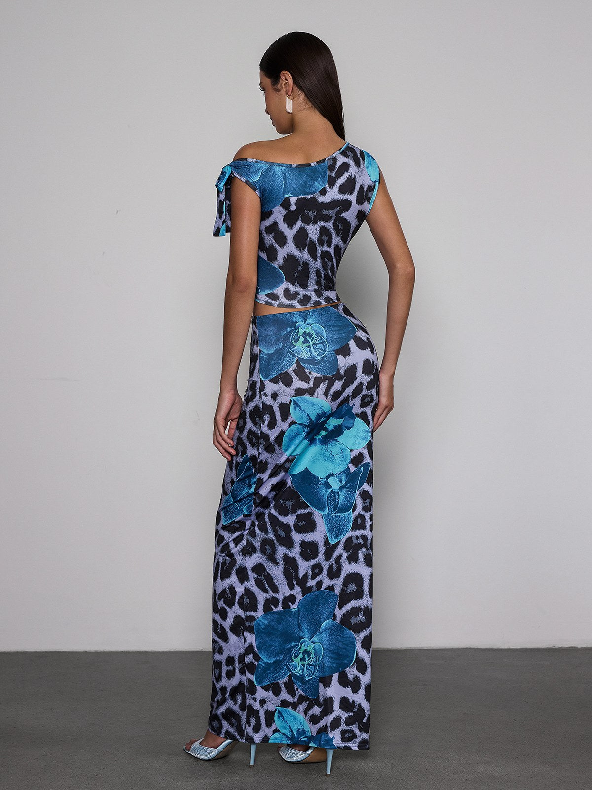 Olarion One Shoulder Floral Leopard Skirt Set