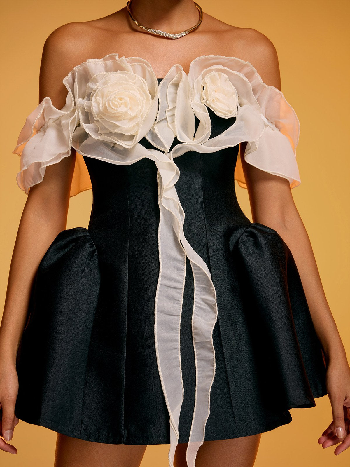 Pareth Off Sleeve Flower Mini Dress