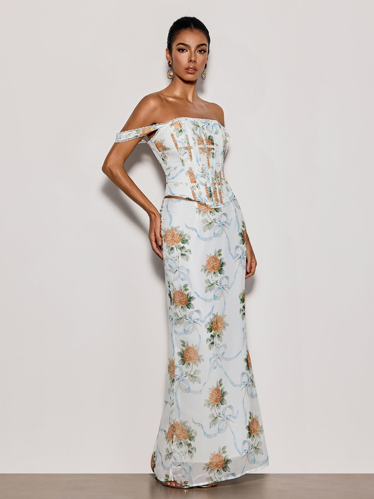Pheron Off Shoulder Floral Maxi Dress