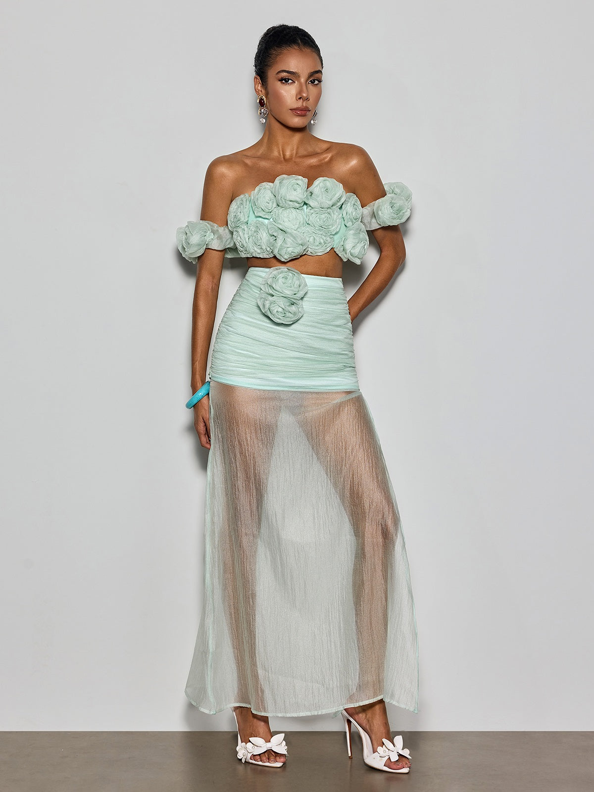 Qavrel Off Shoulder Flower Mesh Skirt Set