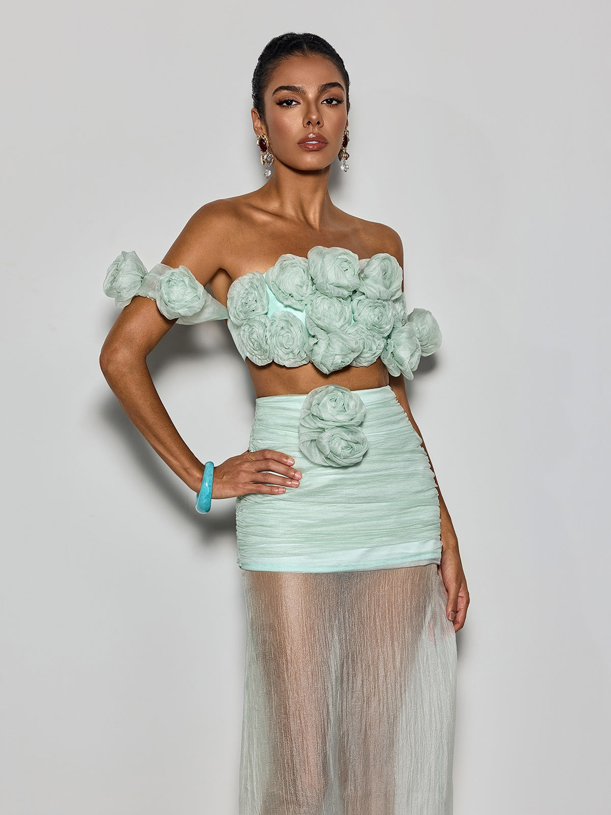 Qavrel Off Shoulder Flower Mesh Skirt Set