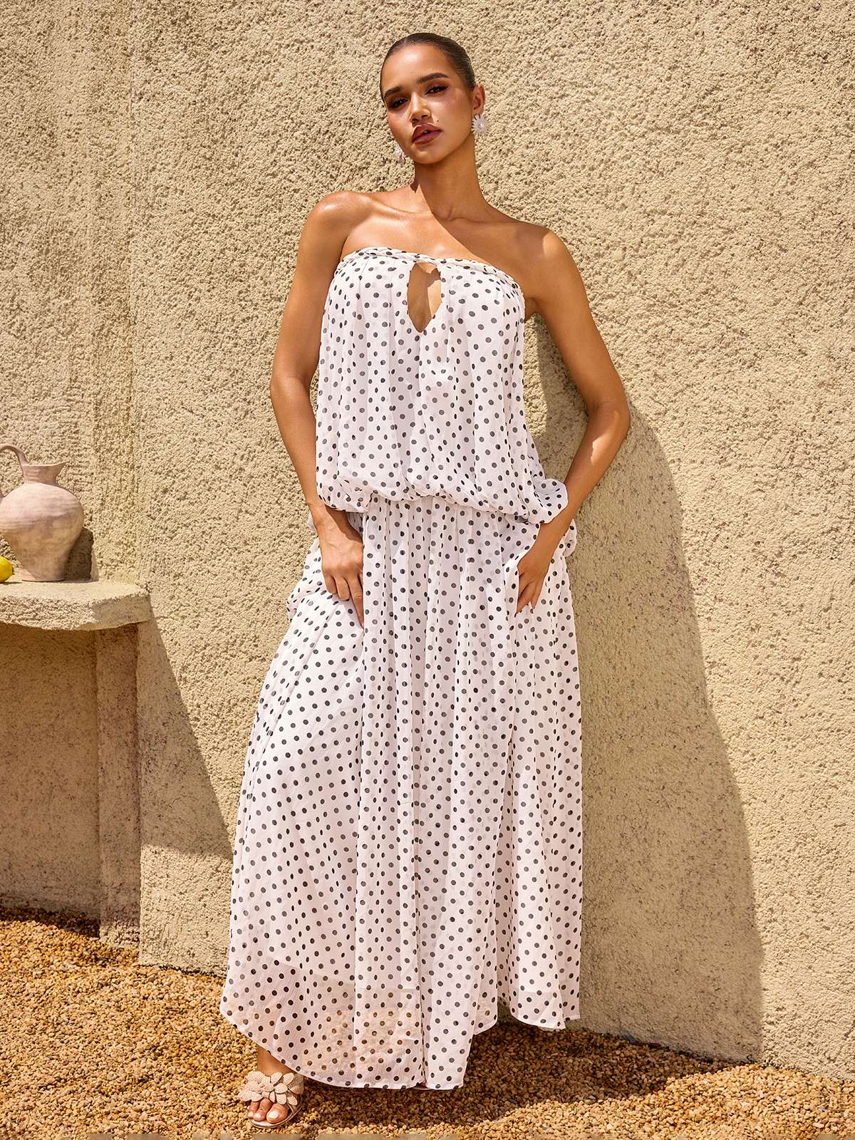 Quorvane Strapless Dot Maxi Dress