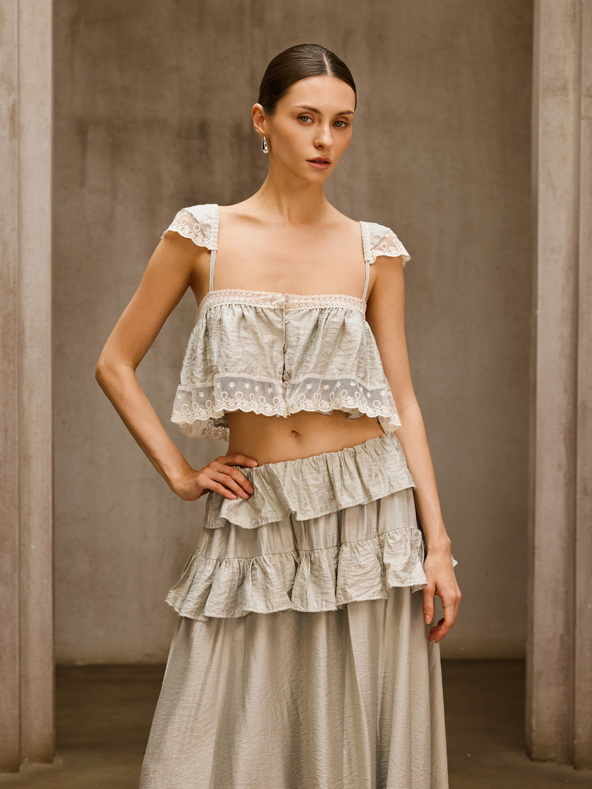 Relythic Ruffle Lace Skirt Set