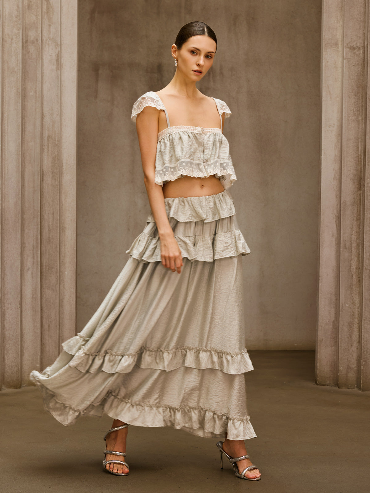 Relythic Ruffle Lace Skirt Set