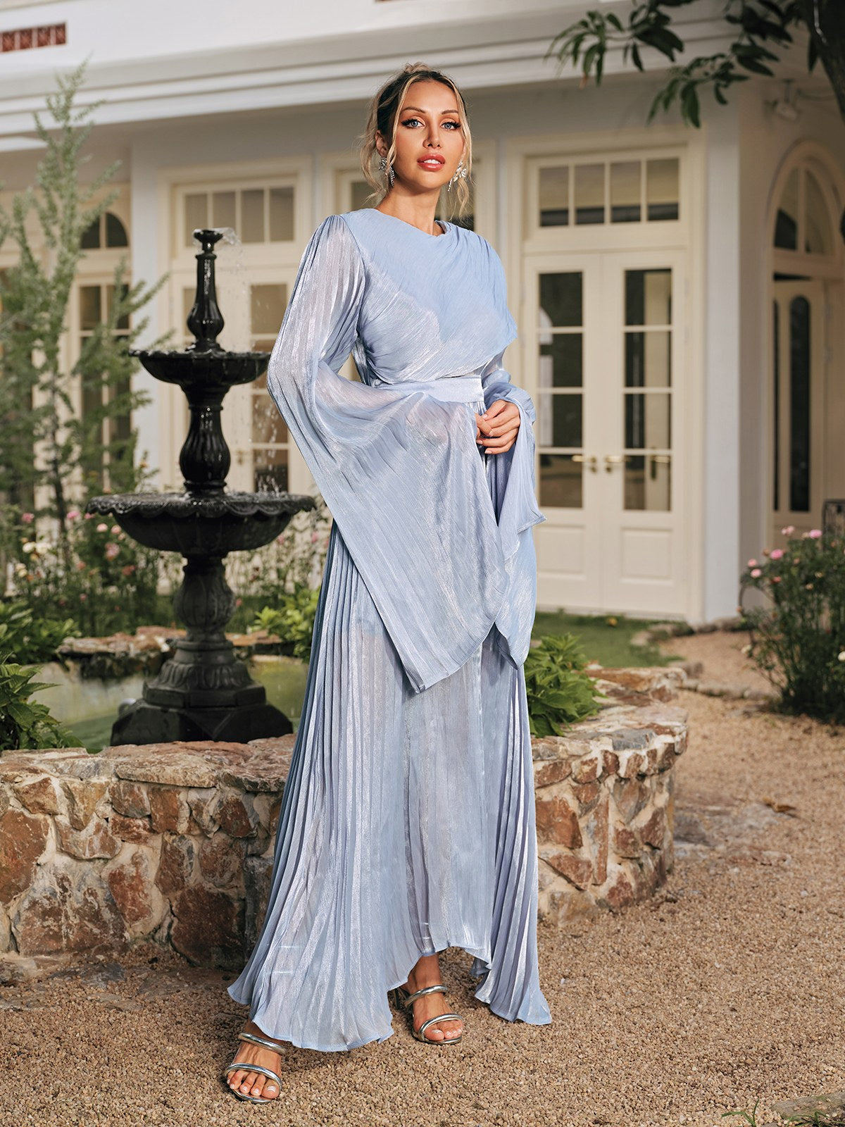 Rhory Long Sleeve Pleated Dress In Blue