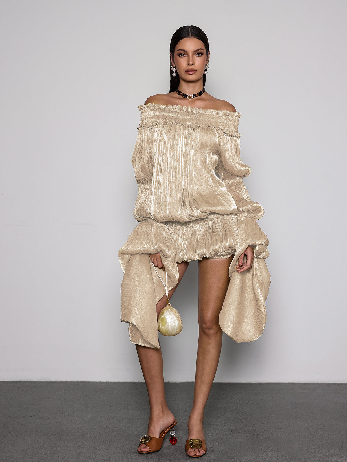 Salyxen Off Shoulder Ruched Dress Set In Apricot