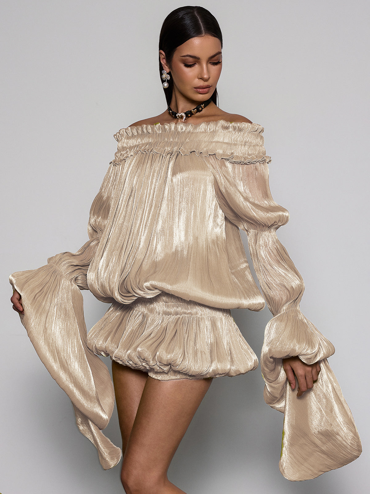 Salyxen Off Shoulder Ruched Dress Set In Apricot
